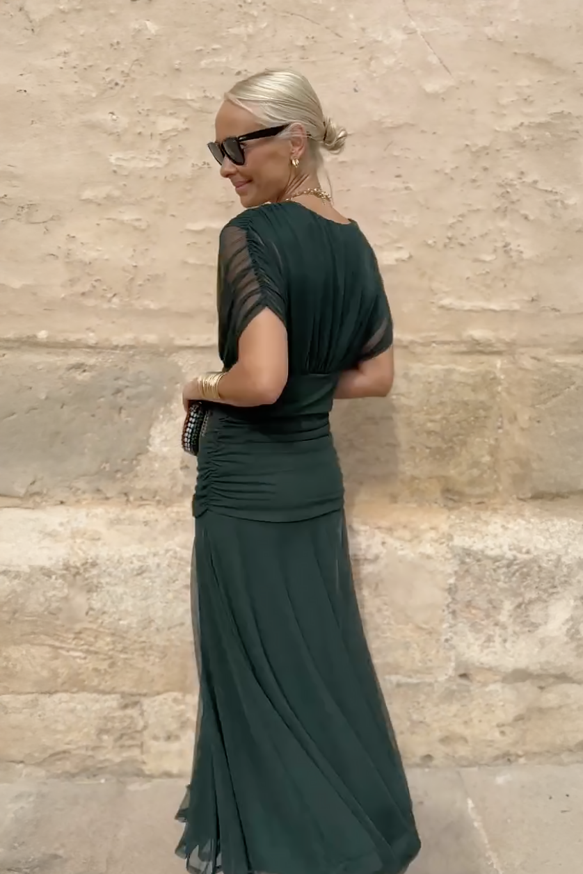 Monica | Vestido Maxi de Flores Fantásticas con Escote en V