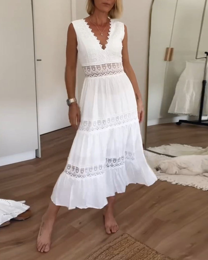 Amani | Elegante Vestido Midi de Encaje con Escote en V