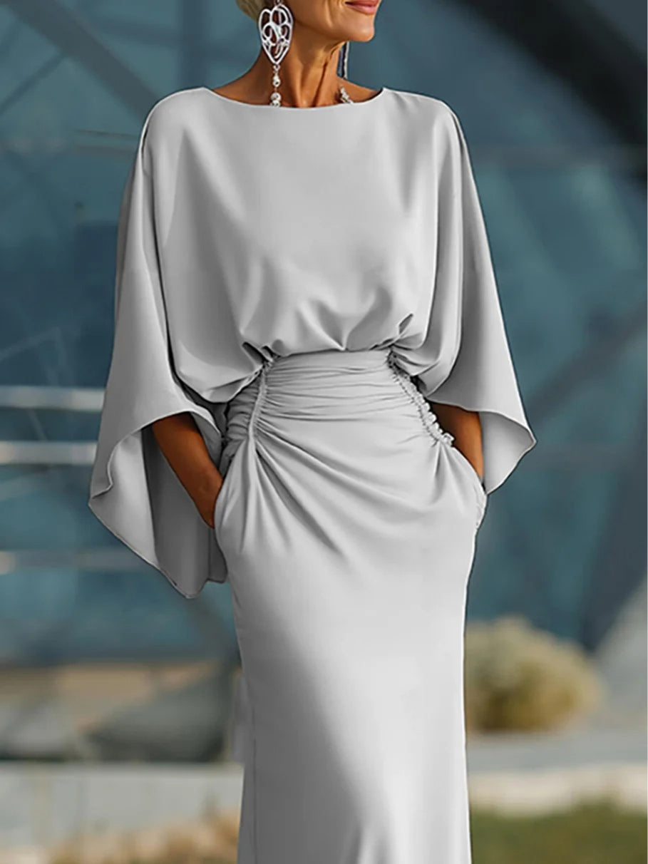 Clara | Elegante vestido sin mangas con escote en V y espalda descubierta