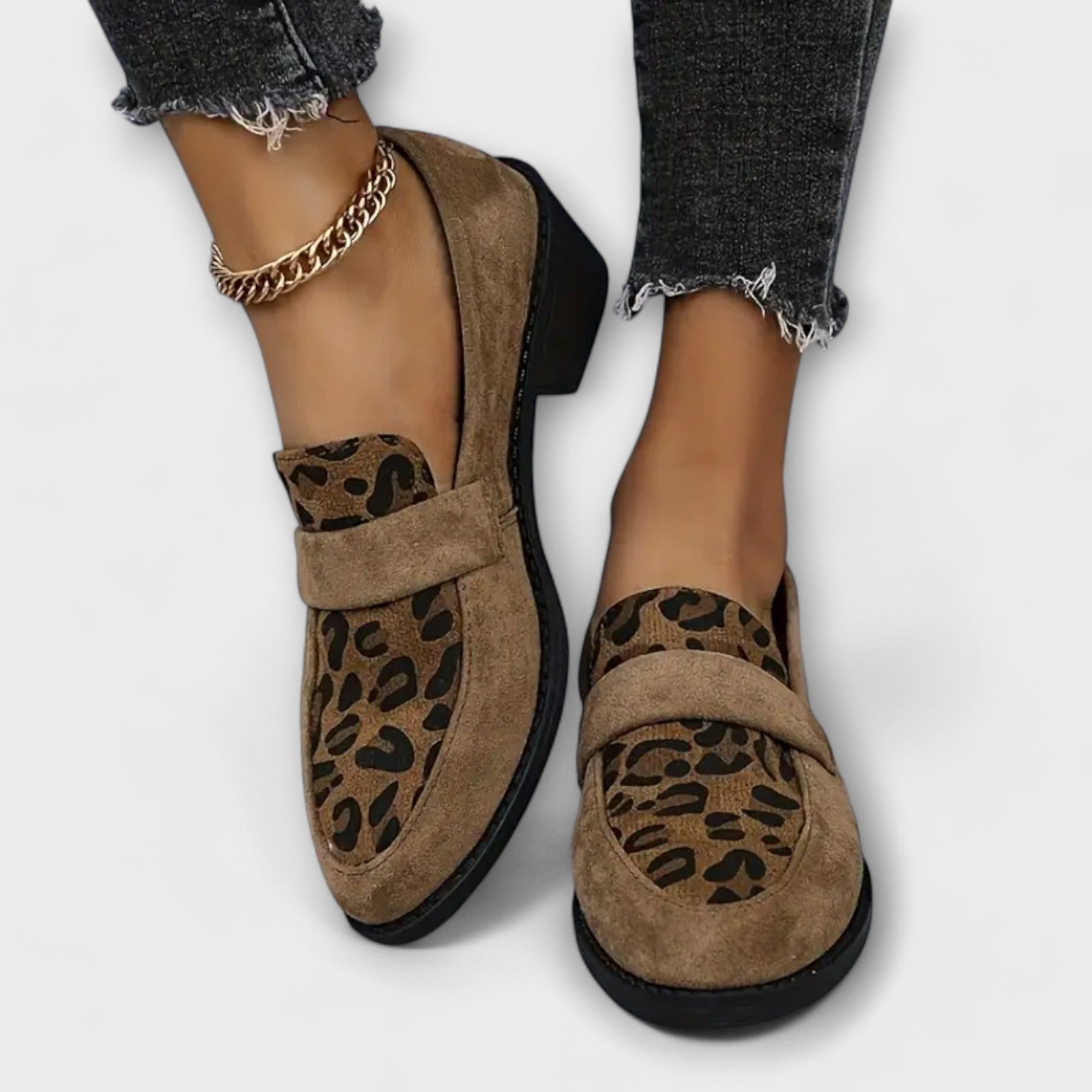 Karla - Elegantes zapatos de mujer con estampado de leopardo