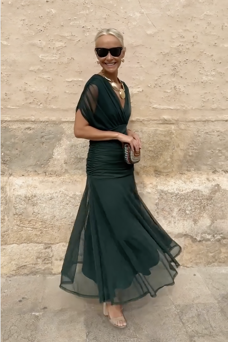 Monica | Vestido Maxi de Flores Fantásticas con Escote en V