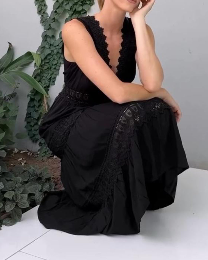 Amani | Elegante Vestido Midi de Encaje con Escote en V