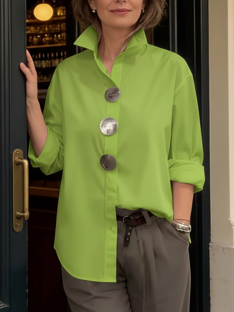 Rosalind | Blusa con Cuello de Pie y Botones Declarativos