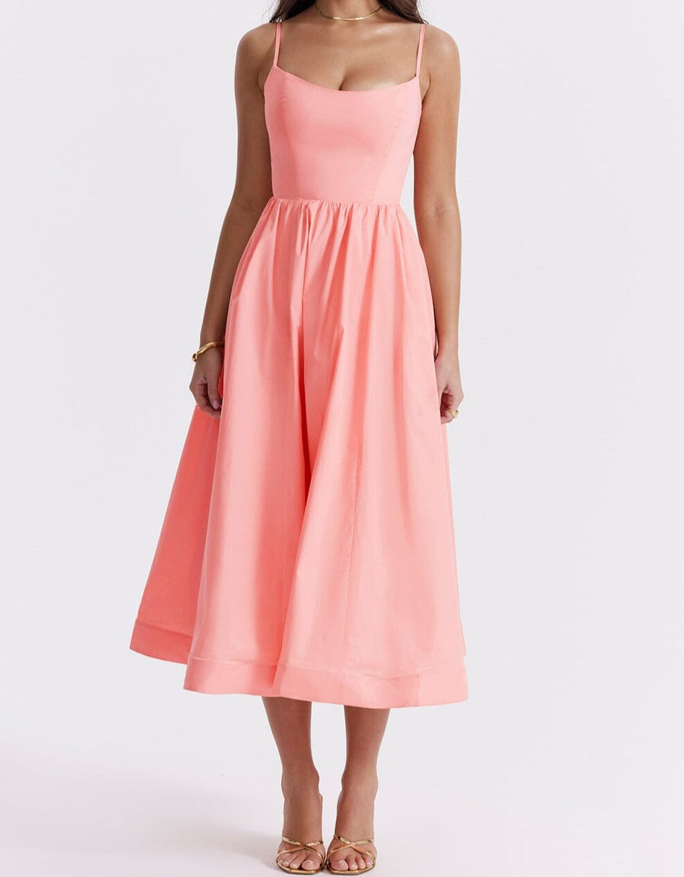 Paige | Vestido Elegante con Detalles de Falda